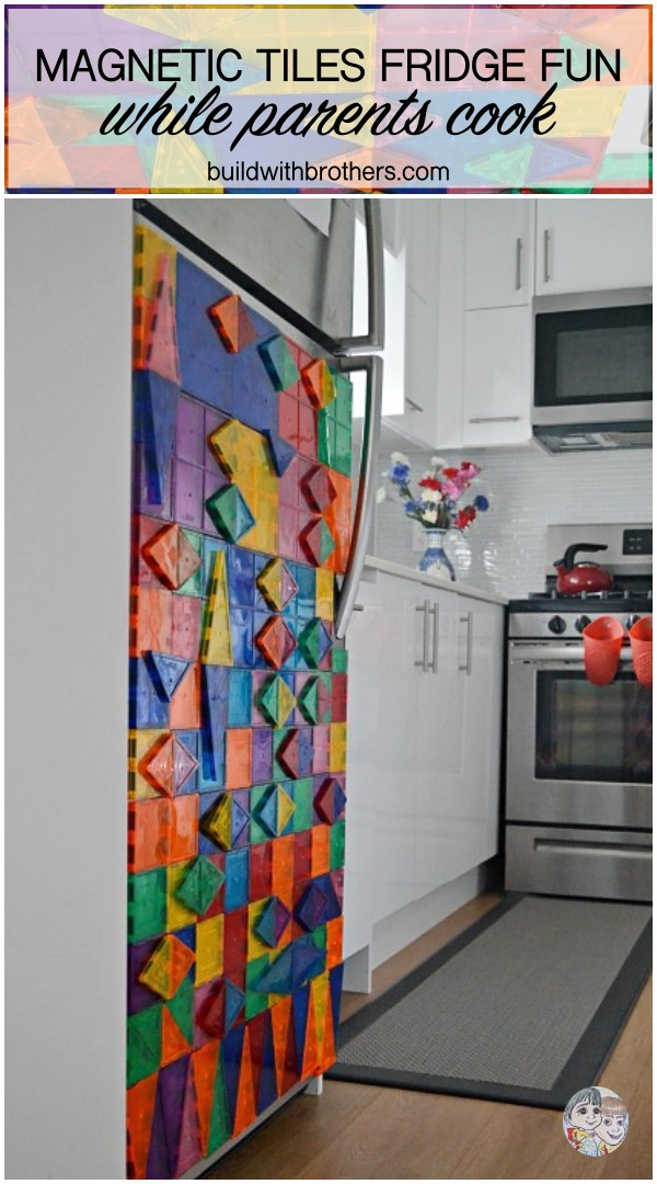 Read more about the article How to decorate the fridge with magnetic tiles while mom cooks